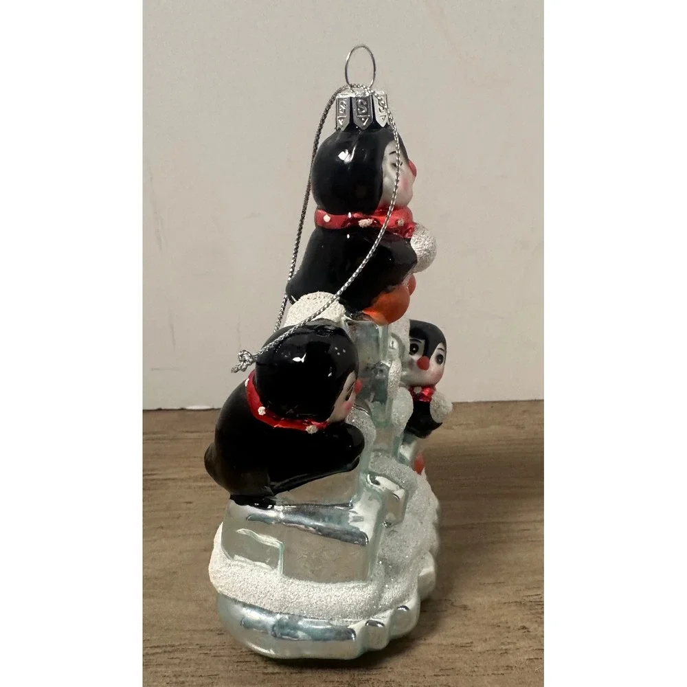 Old World Christmas Glass Blown Penguin Family‎ Christmas Ornament Winter Scene